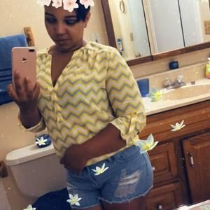 Meet your Posher, Ana