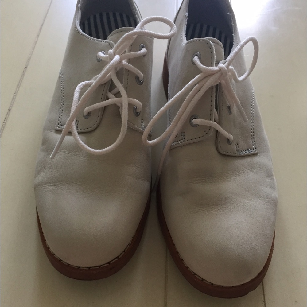 Barely worn Sperry loafers