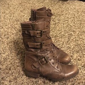 Steve Madden boots