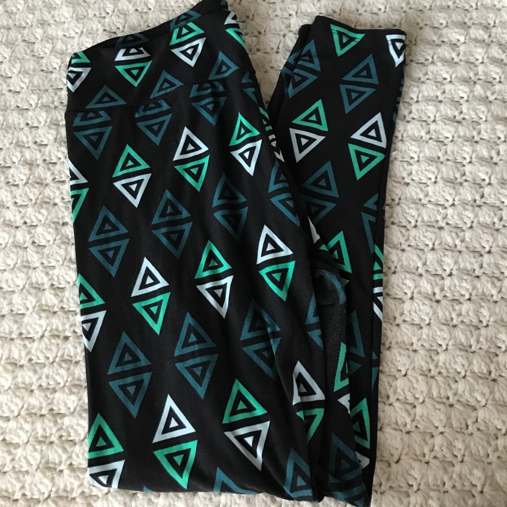 NWOT TC Lularoe Leggings