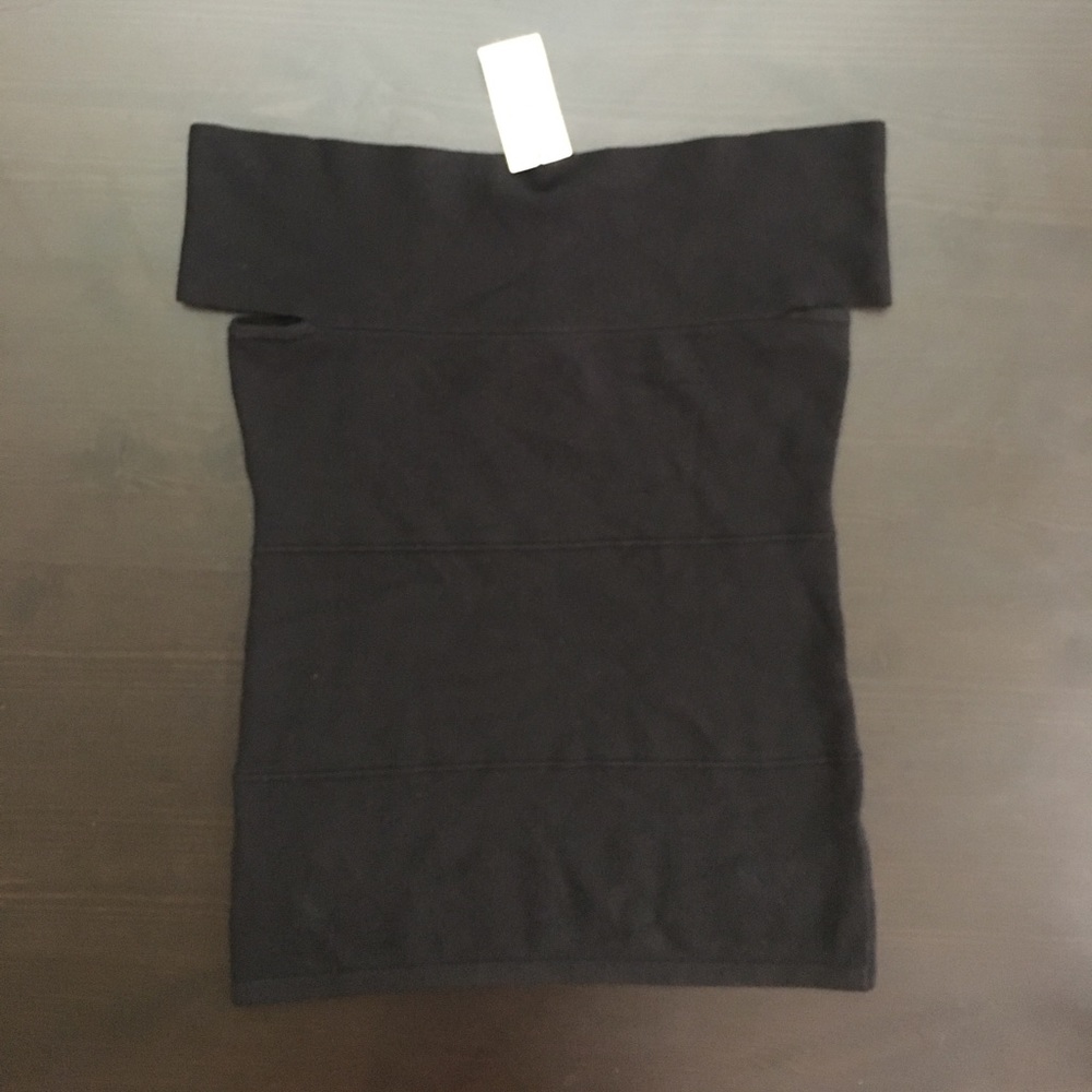 Express Off-Shoulder Black Top XS