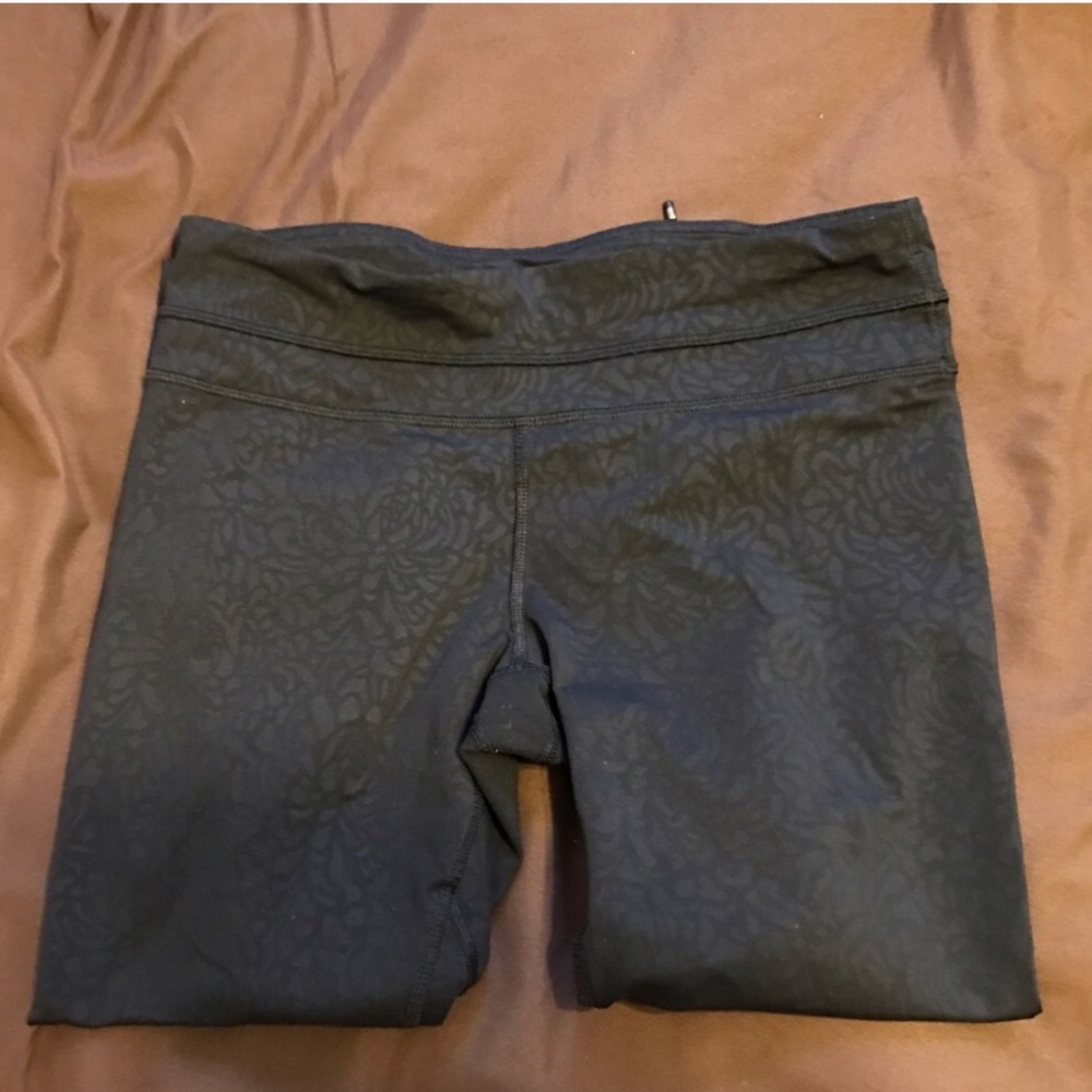 Lulu lemon tights