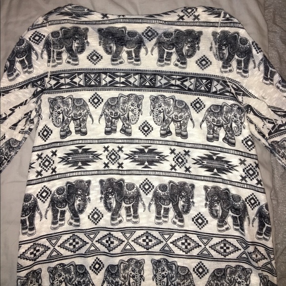 Boho elephant top - Picture 3 of 5