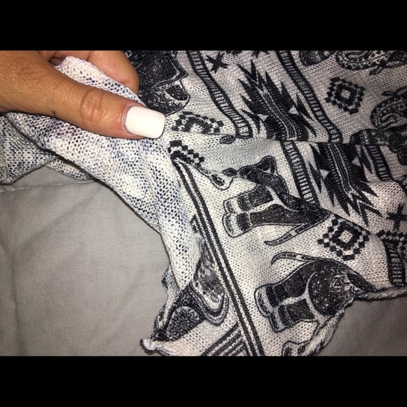 Boho elephant top - Picture 5 of 5