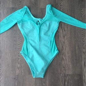 Sale 🔥🔥Wow Couture Turquoise BodySuit size Small