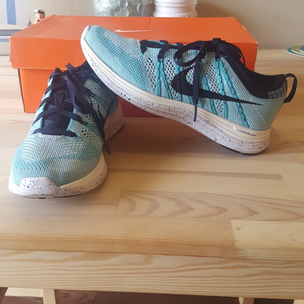 Nike Flyknit Lunar 1 SZ 7!