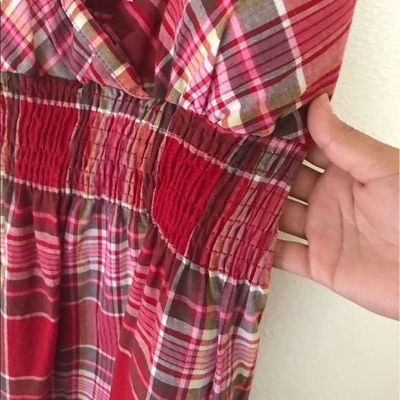 Red plaid stretchy dress! (Unworn) - Picture 4 of 6
