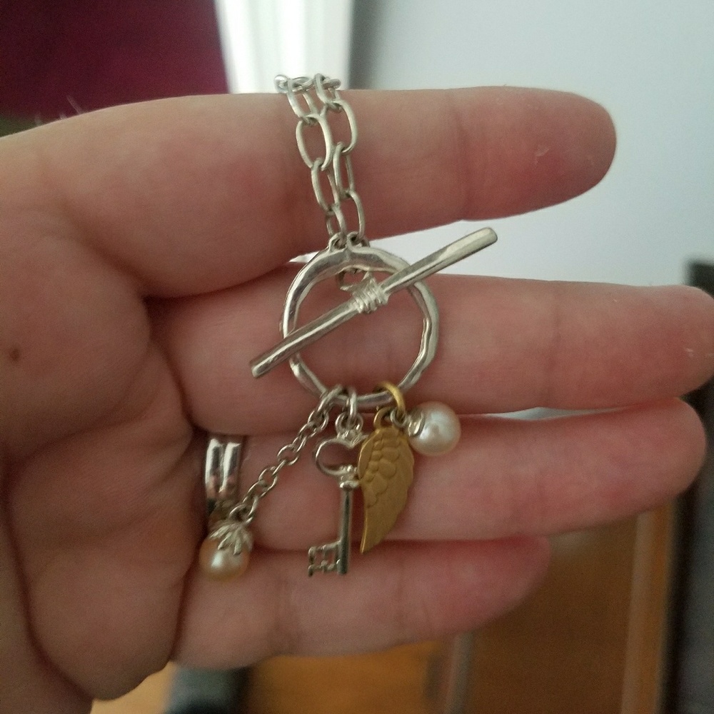 wings peachy pearl necklace
