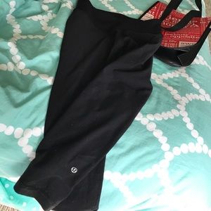 Lululeamon black crops