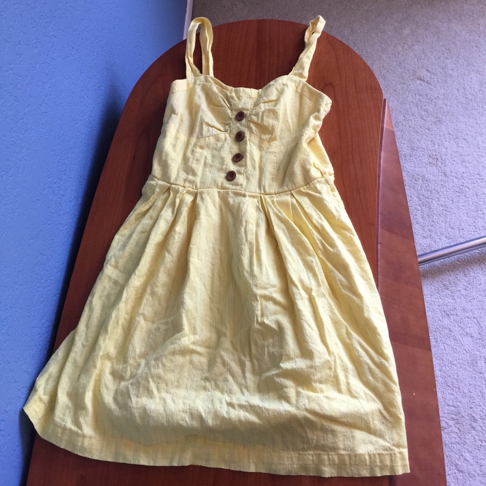 Yellow summer mini flowy dress