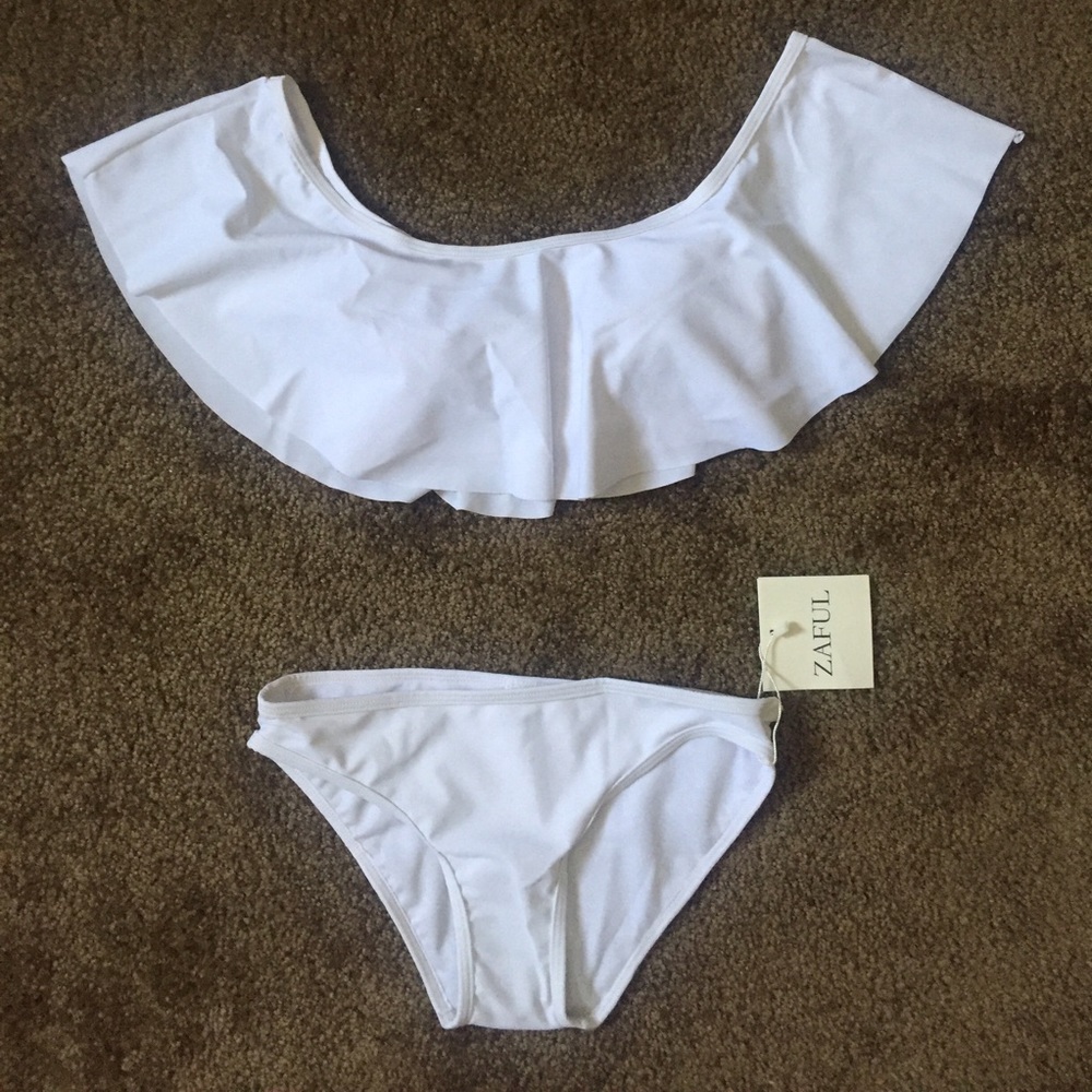 White Ruffles Off Shoulder Bikini Swimwear