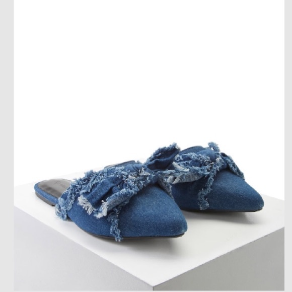 Shoes - Frayed denim bow flat mules
