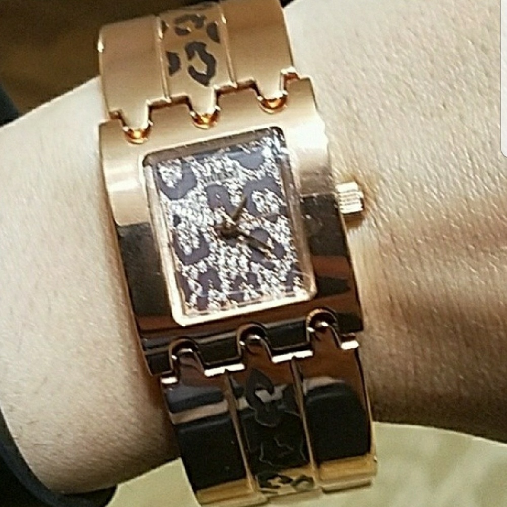 Guess watch