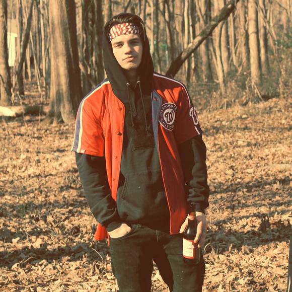 Meet your Posher, Tyler - Picture 1 of 1