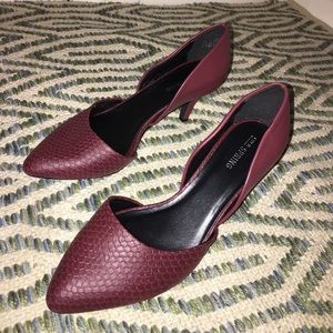 NEW Burgundy low heel flats!!