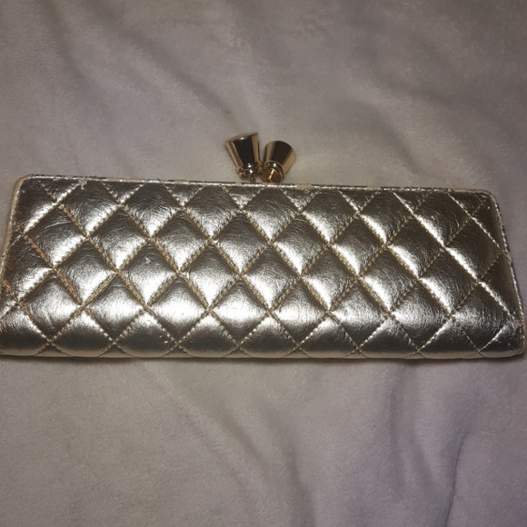 ALDO Gold Clutch - Picture 7 of 7