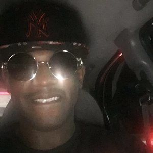 Meet your Posher, Maxwell