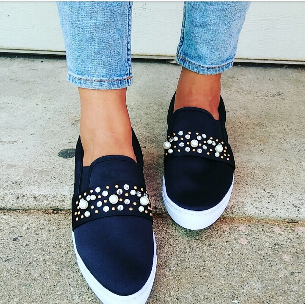 LAST PAIR!! //The Melody// Black satin sneaker - Picture 3 of 5