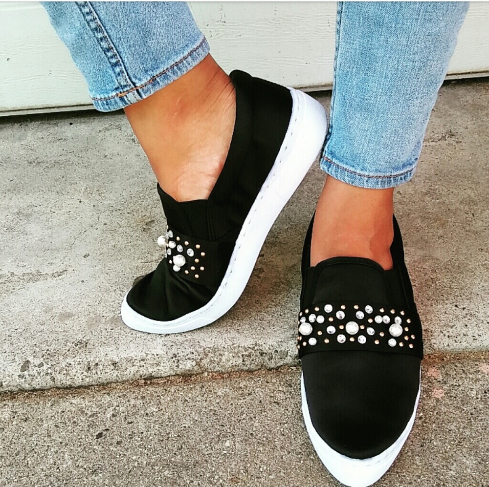 LAST PAIR!! //The Melody// Black satin sneaker - Picture 2 of 5