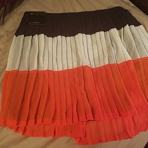 Brand new banana republic skirt 14