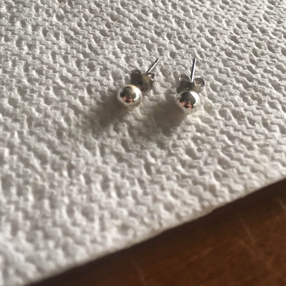 Silver ball stud earrings
