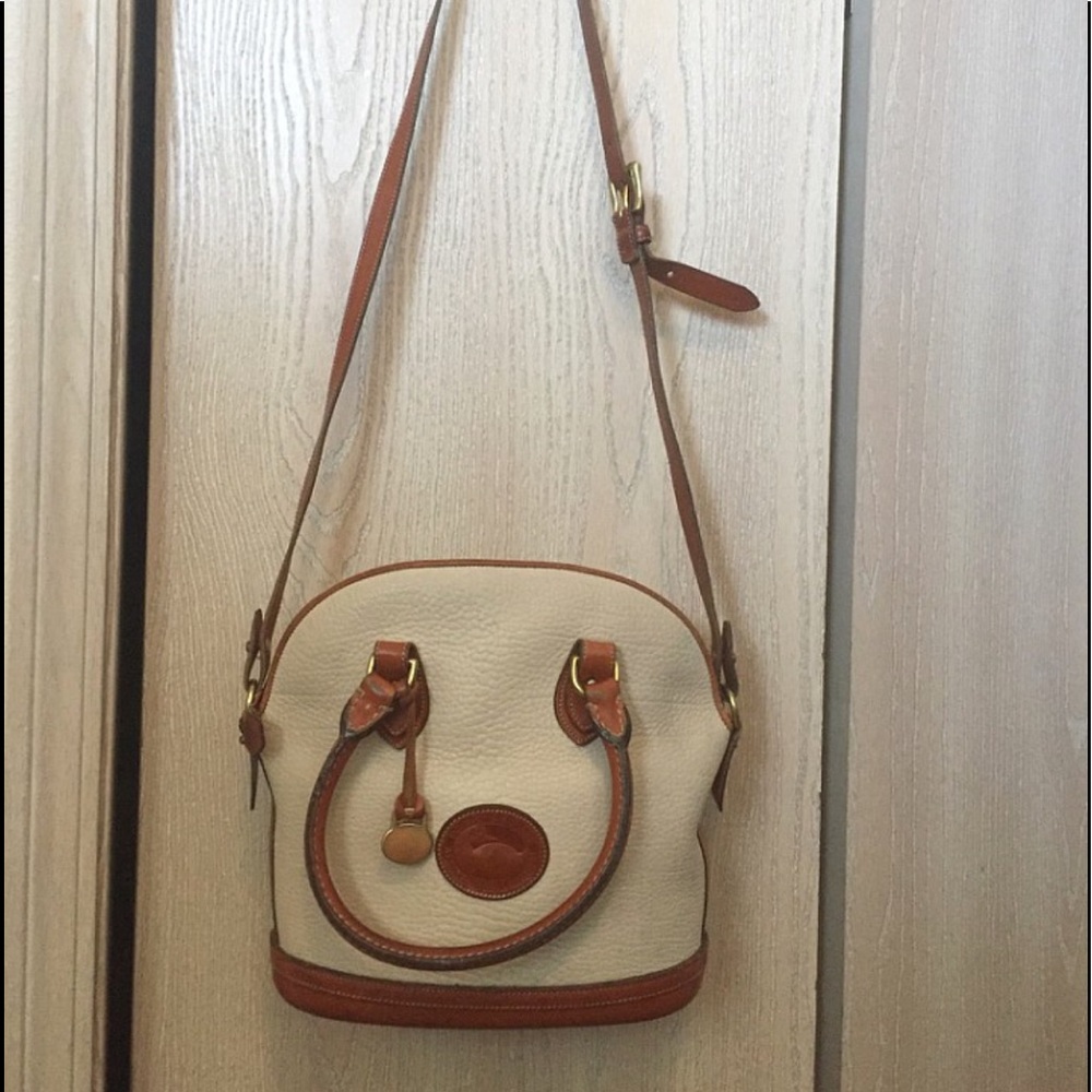 Dooney And Bourke Purse