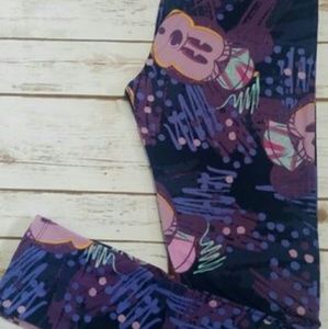 Os lularoe Disney Minnie leggings