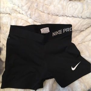 black nike pro shorts
