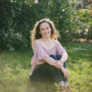 Meet your Posher, Emily