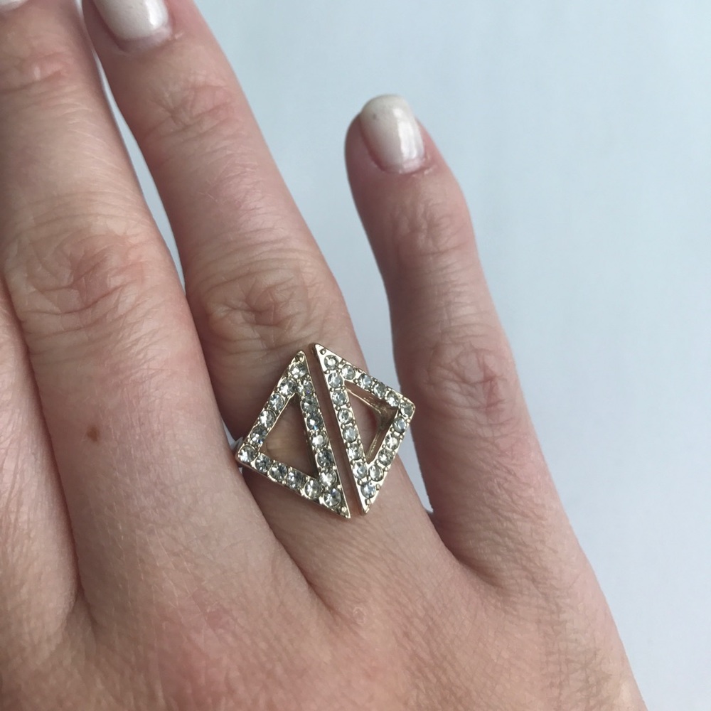 Triangle ring