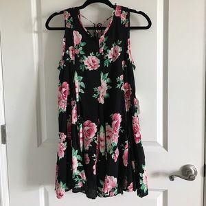 Altar'd State - Black & Rose Tunic