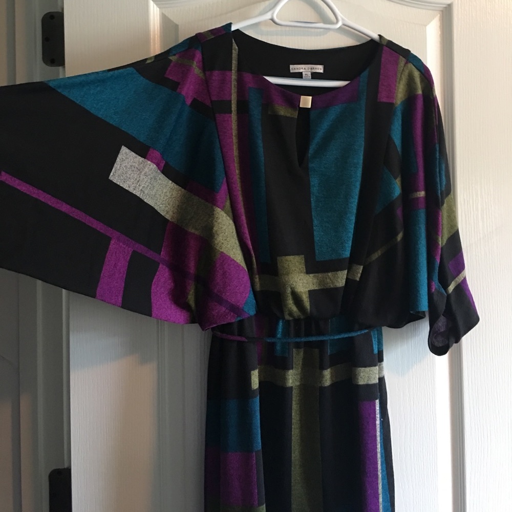 Dress - Picture 2 of 4