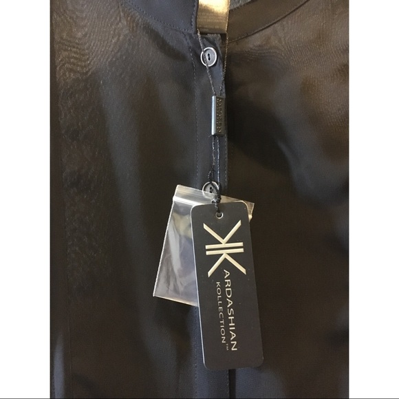 Kardashian Kollection black blouse size M BNWT - Picture 3 of 4