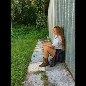 Meet your Posher, Cheyanne