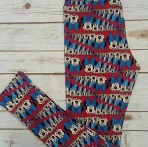 Lularoe os red background Disney Minnie mouse