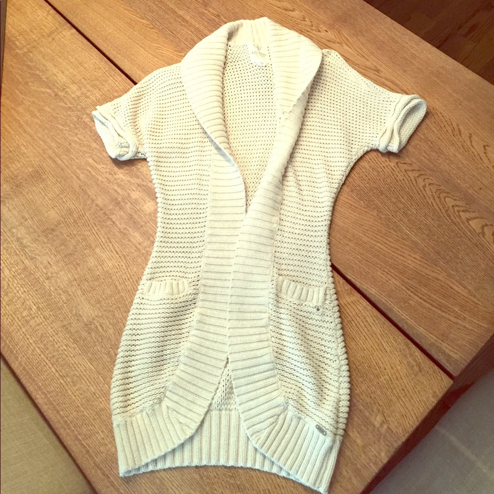 Guess short sleeve knitted cardigan size XS