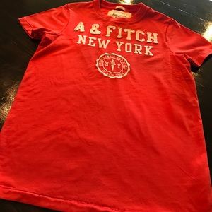 Abercrombie & Fitch Men's Muscle Tee
