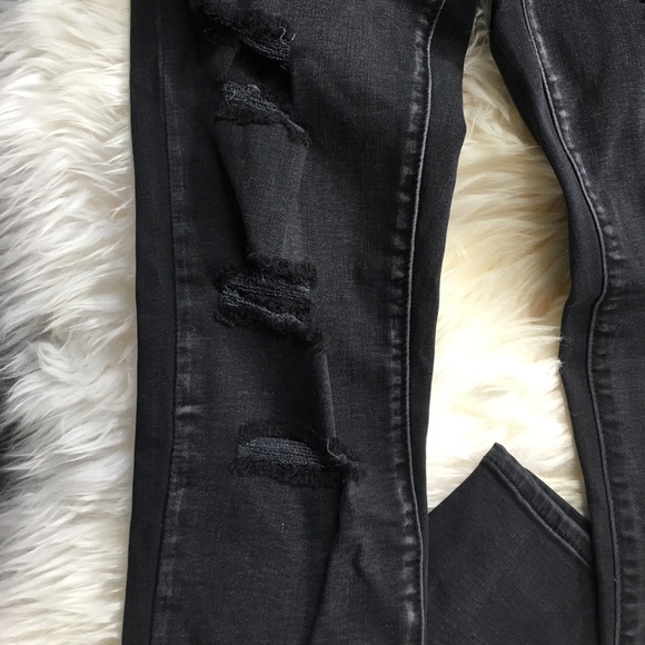 FINAL PRICE AE Black distressed jeggings - Picture 5 of 6