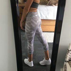 Old Navy Sports Grey Leggings