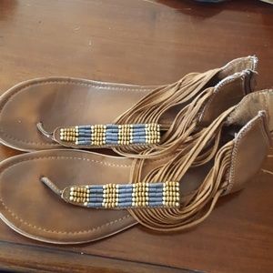 size 39 Aldo sandals