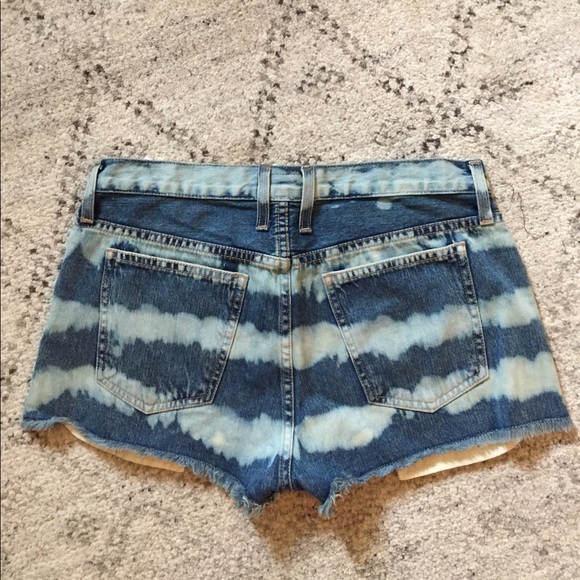 Current/Elliott Boyfriend Short - Picture 2 of 3