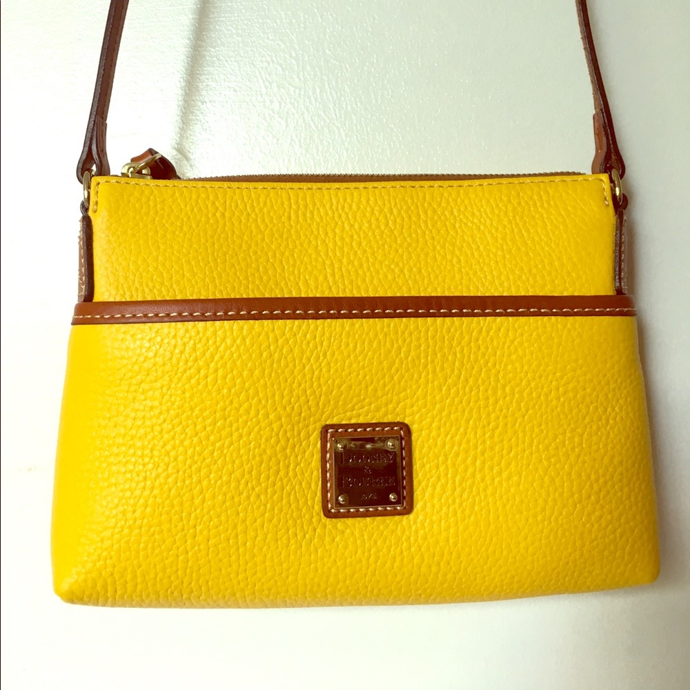 Dooney & Bourke leather bag