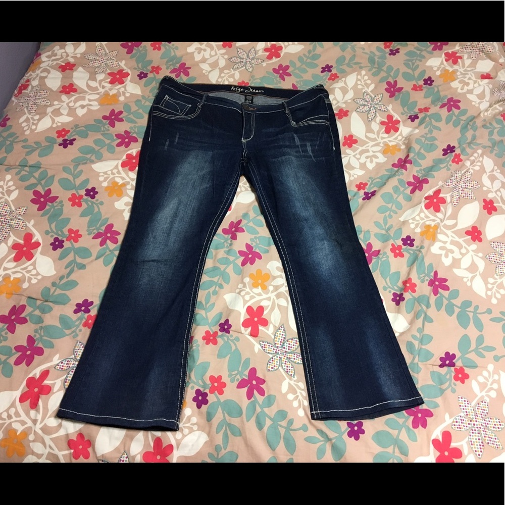 Aríya blue jeans