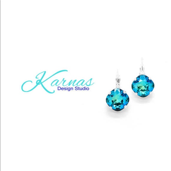 BERMUDA BLUE 12mm Crystal Leverback Earrings - Picture 1 of 4