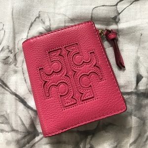 Tory Burch wallet