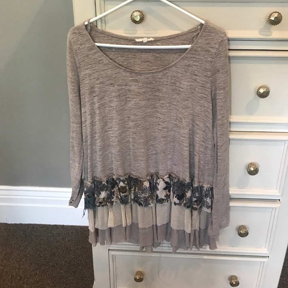 Long sleeve darling top
