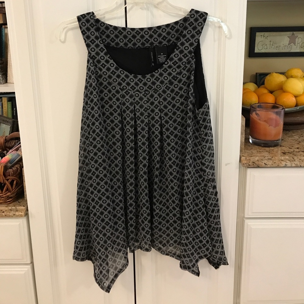 New Direction black sleeveless top
