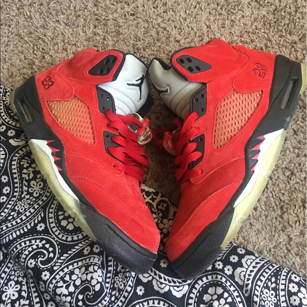 Jordan Raging Bull pack