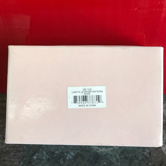 Nostalgia If the Shoe Fits - Leopard Pump - Picture 5 of 8