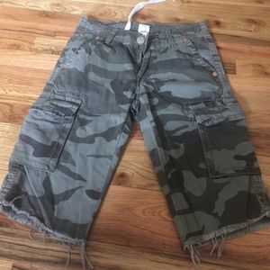 TRUE RELIGION SHORTS